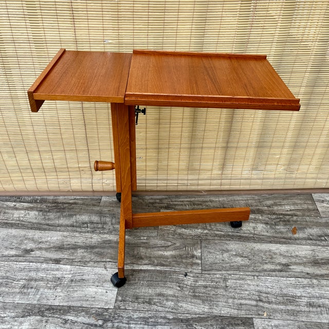 Vintage Mid-Century Modern Danish Adjustable Rolling Tray Table / Cart. Circa 1970s For Sale In Miami - Image 6 of 17