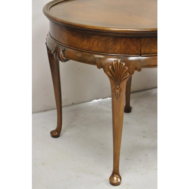 Baker Furniture Company Vintage Baker English Queen Anne Style Burl Walnut Round Lamp End Tables - Pair For Sale - Image 4 of 12