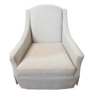 Mint Condition Ethan Allen Small Scale Swivel Upholstered Accent Chair For Sale