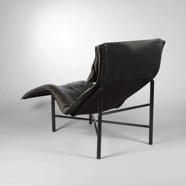 Modern Tord Bjorklund Chaise Longue in Black Leather, Sweden 1970s For Sale - Image 3 of 11
