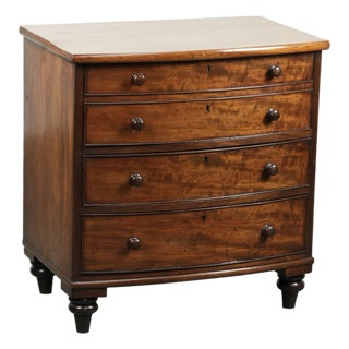 Antique English Bow Front Chest of Drawers, 1800s For Sale