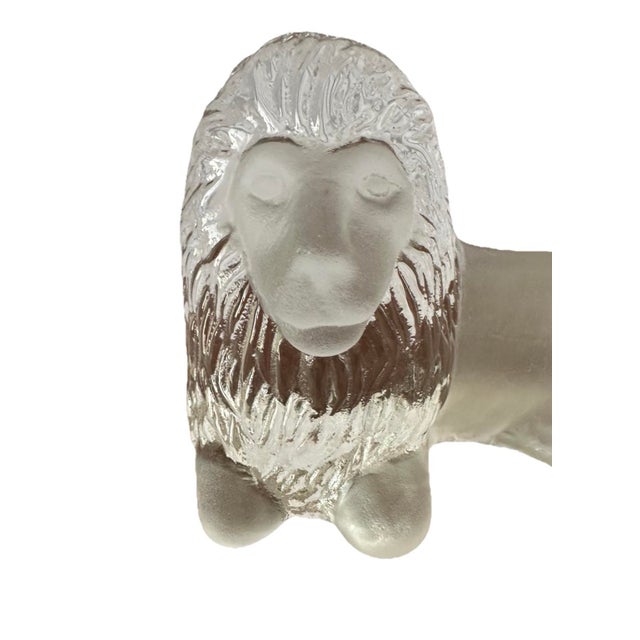 Viking Glass Company Vintage Mid 20th Century Lighted Glass Lion With Wood Stand For Sale - Image 4 of 10