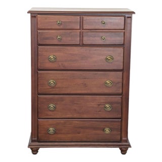 Broyhill Wooden Dresser With 5 Drawers, Classic Chestnut Finish For Sale