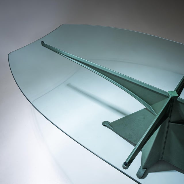 Model Alada Dining Table in Aluminum and Glass by Oscar Tusquets for Casas, Spain, 1980s For Sale - Image 9 of 10