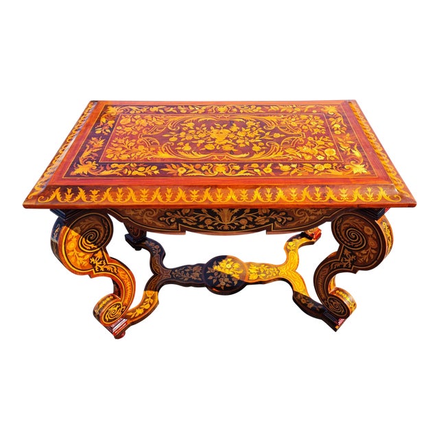 French Style Coffe/Tea Side/Center Table/Desk With Scrolled Legs For Sale