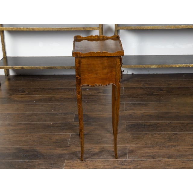 French Turn of the Century Walnut Side Table with Carved Tray Top and Drawers For Sale - Image 9 of 12