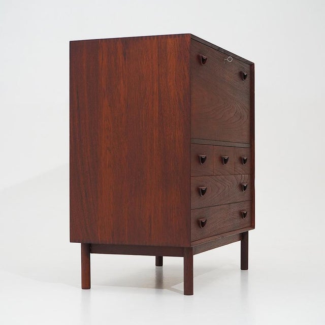 Søborg Møbelfabrik Sideboard by Peter Hvidt and Orla Molgaard Nielsen for Soborg, 1960s For Sale - Image 4 of 17