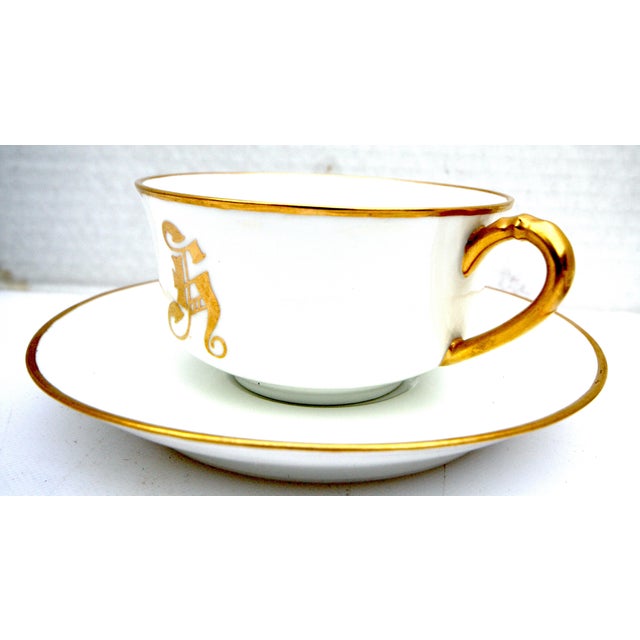 Haviland & Co. Limoges Haviland 29-Piece Tea Service With 12 Cups, Saucers & Dessert Plates For Sale - Image 4 of 15