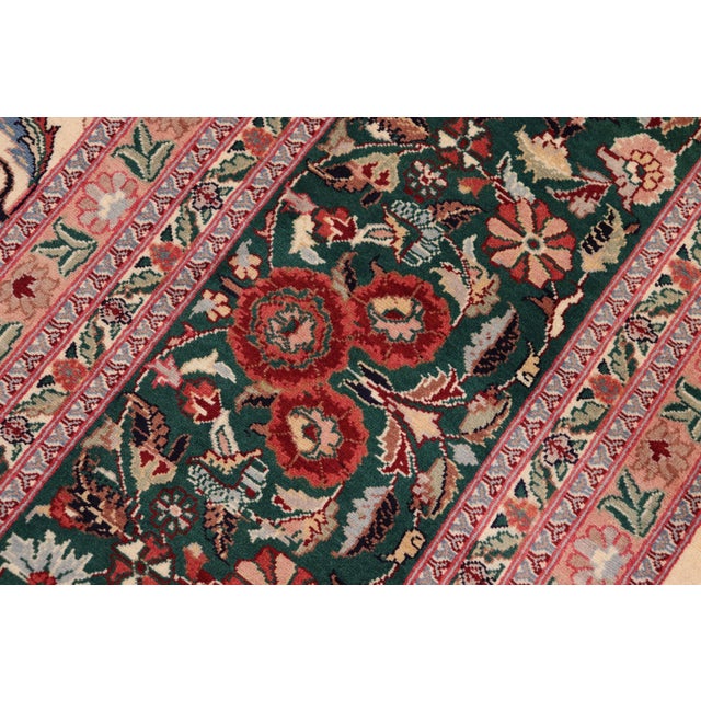 1990s Shabby Chic Kazveen Pak-Persian Ivory/Green Wool Rug - 9'10'' X 14'2'' For Sale - Image 5 of 8