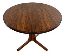 Example of Gudme Dining Tables