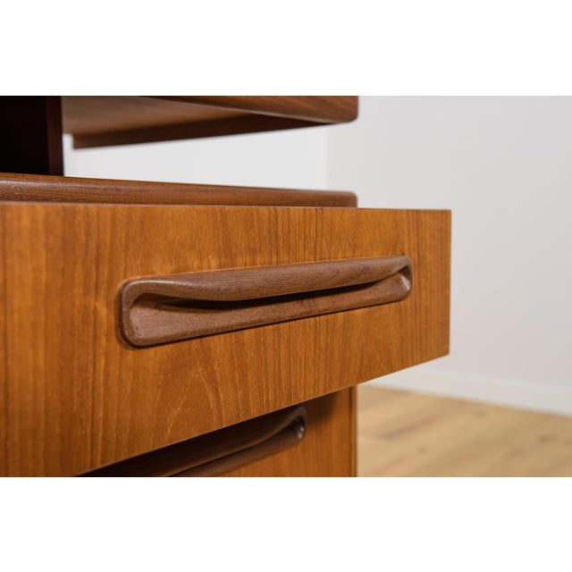 Mid-Century Teak Dressing Table by Victor Wilkins for G-Plan, United Knigdom, 1960s For Sale - Image 15 of 18