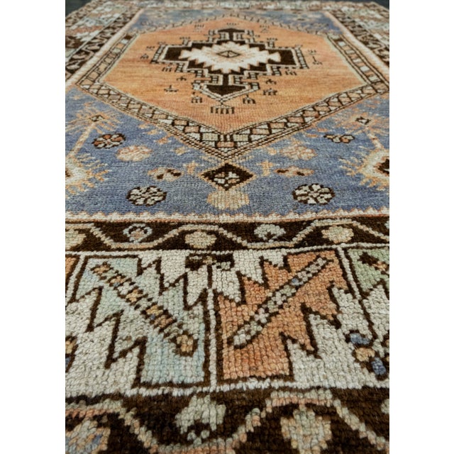 Turkish Vintage Rug 3'8" x 5'4" #16083 For Sale - Image 4 of 8