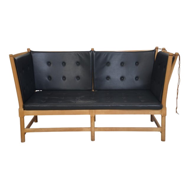 Spoke Back Sofa in Black Leather by Børge Mogensen, 1970s For Sale