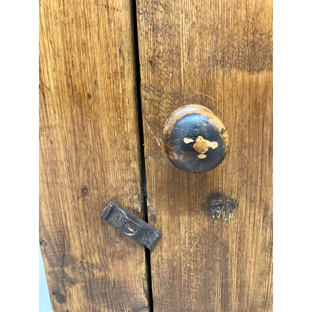 Brown 19th Century English Pine Cupboard For Sale - Image 8 of 9