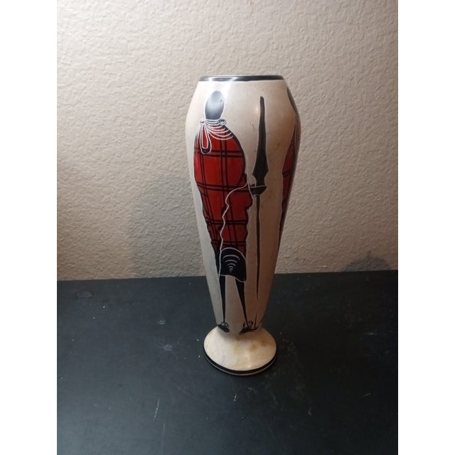 African 1980s Gorgeous Solid Soapstone Made in Kenya Pedestal Vase For Sale - Image 3 of 6