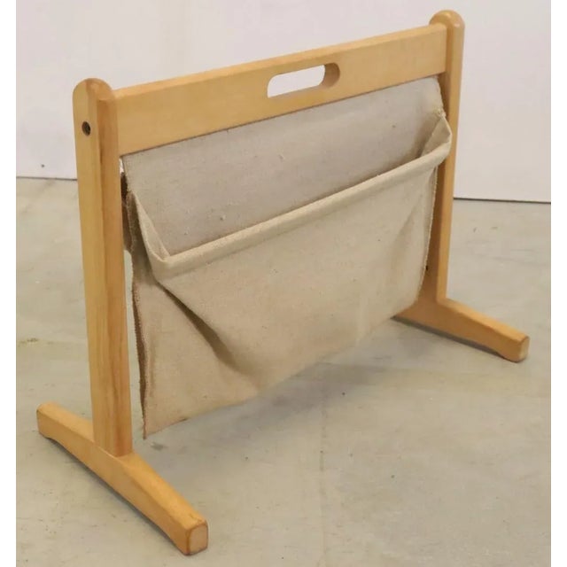 Nice reading bin with a frame from solid oak and atmospheric canvas/jute. Cool and typical Danish version with beautiful...