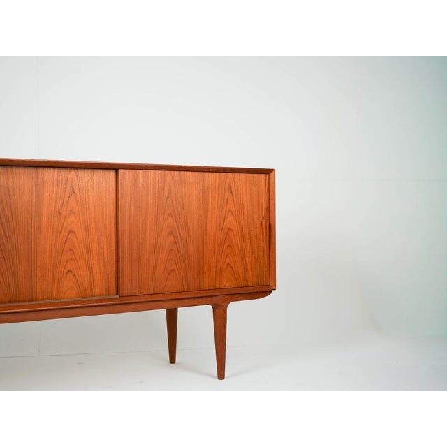 Mid-Century Teak Model #18 Sideboard by Gunni Omann for Omann Jun, 1960s For Sale - Image 13 of 15