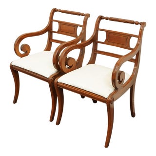 Set of 2 Willett Furniture Solid Cherry Duncan Phyfe Style Dining Arm Chairs 6573 For Sale
