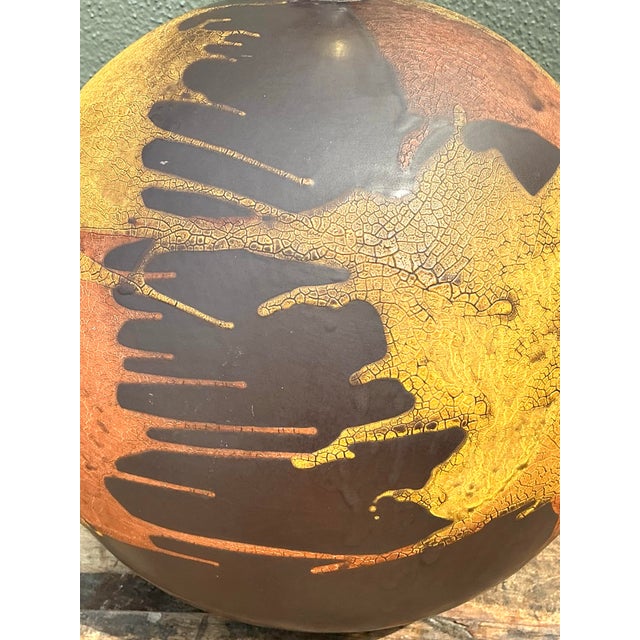Vintage Royal Haeger “Earth Wrap” Glazed Ceramic Lamp For Sale - Image 11 of 12