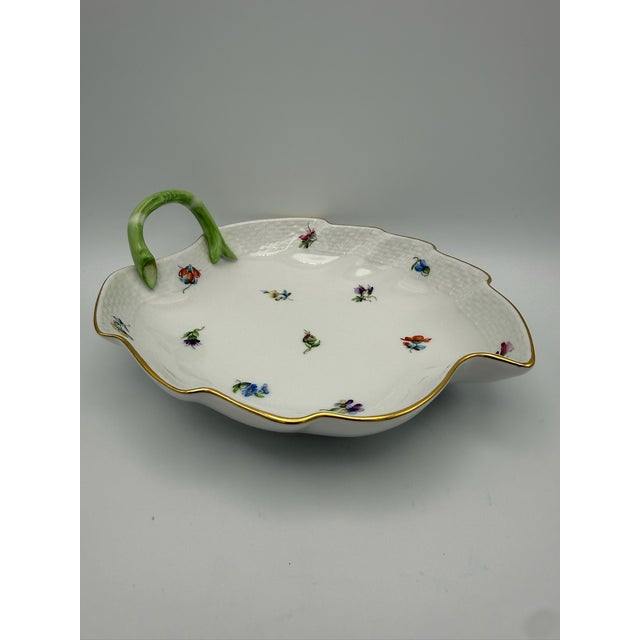 Vintage Hand-Painted Mille Fleurs Porcelain Leaf Bowl with Branch Handle from Herend, 1970s For Sale - Image 14 of 14