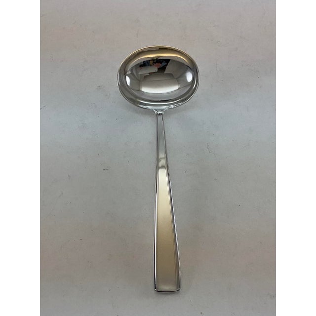 James Dixon & Sons 1980s Silver Plated Sauce/Gravy Ladle, Leighton. For Sale - Image 4 of 13