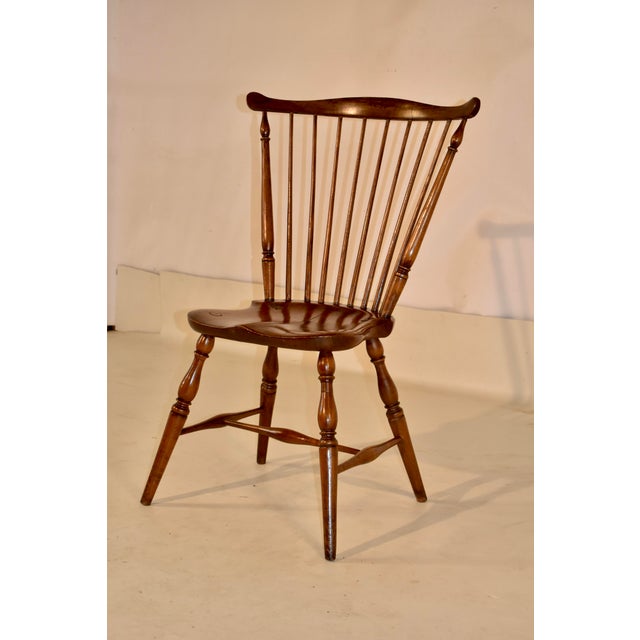American 19th Century American Walnut Fan Back Windsor Chair For Sale - Image 3 of 10