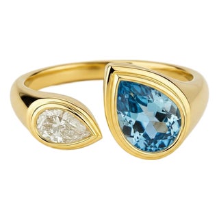 Toi Et Moi Gemstone Ring: Topaz and Moissanite, Size 7.5 For Sale