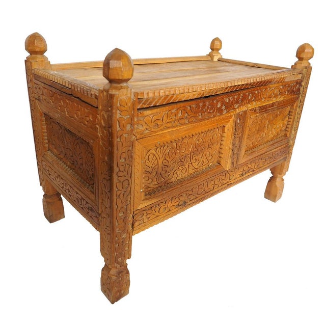 Vintage Afghan Chest in Wood, 1930s For Sale - Image 4 of 17