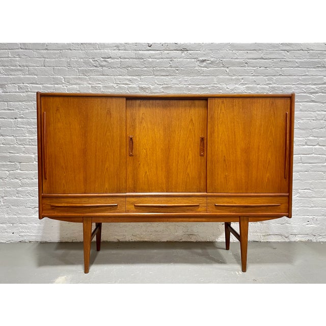 Danish Mid Century Modern Teak Credenza / Sideboard, C. 1960's For Sale - Image 13 of 13