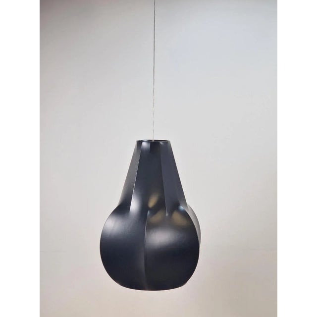 2000 - 2009 Large Italiaan Modern Kundalini Pendant Lamp, 2000s For Sale - Image 5 of 15