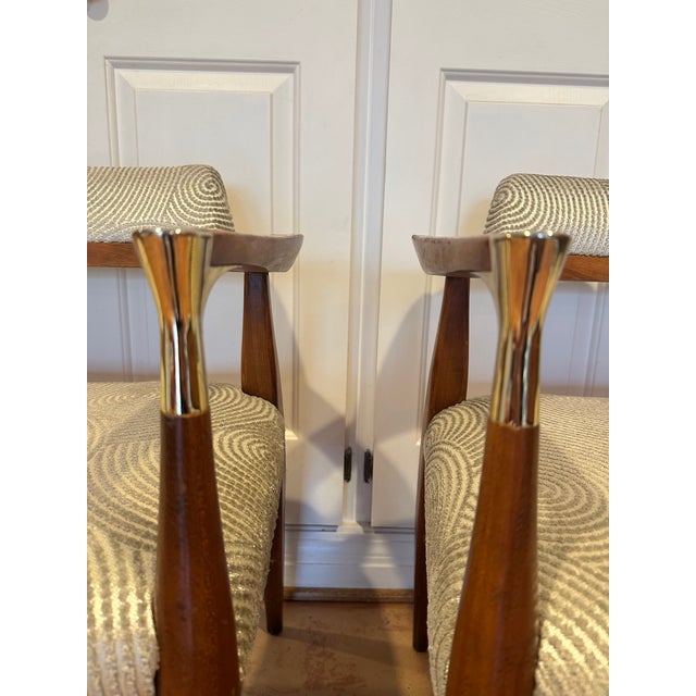 Ib Kofod-Larsen 1950s Bert England for Kofod-Larsen Sculpted Dining in in Chairs in Lee Jofa Velvet - Set of 4 For Sale - Image 4 of 12