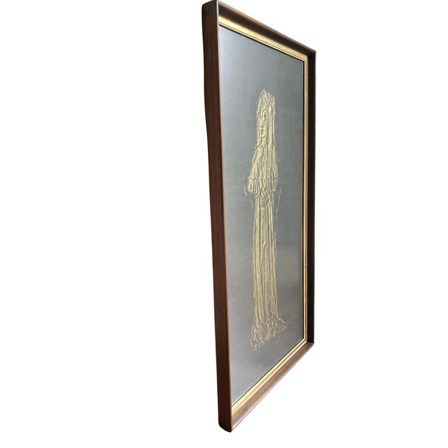 Mid-Century Modern Mid 20th Century Mid Century Modern Vintage Wood Framed Brass Rubbing Depicting a Medieval Lady in Prayer For Sale - Image 3 of 10