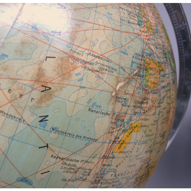 Illuminated Political Terrestrial and Celestial Globes from Räth, 1950s, Set of 2 For Sale - Image 13 of 18