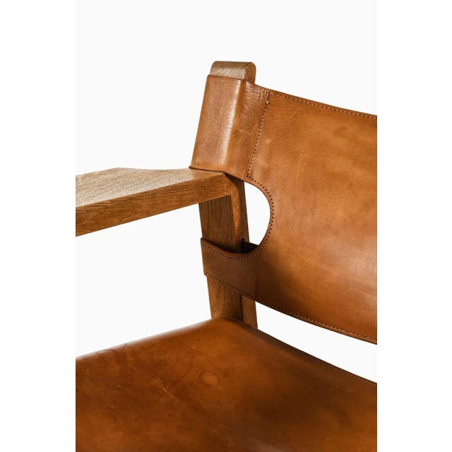 Wood Set of Easy Chairs in Oak and Cognac Brown Leather attributed to Børge Mogensen, 1950s For Sale - Image 7 of 9