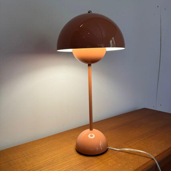 Metal Danish Flowerpot Table Lamp by Verner Panton For Sale - Image 7 of 7