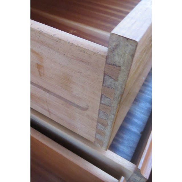 Late 20th Century Danish Modern Mid Century Long Dresser Sideboard Tv Media Console 6203 For Sale - Image 17 of 18