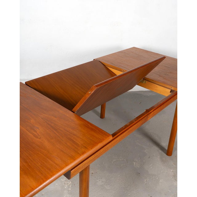 1960s Extendable Dining Set in Teak by White and Newton, 1960s, Set of 7 For Sale - Image 5 of 18