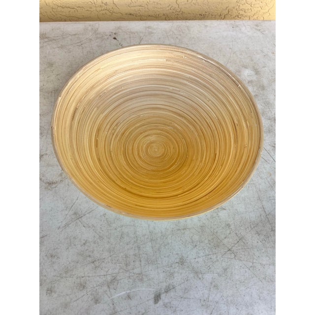 Extra Large Salad Serving Bowl is a stylish and versatile addition to any kitchen or dining table. With its solid Celadon...