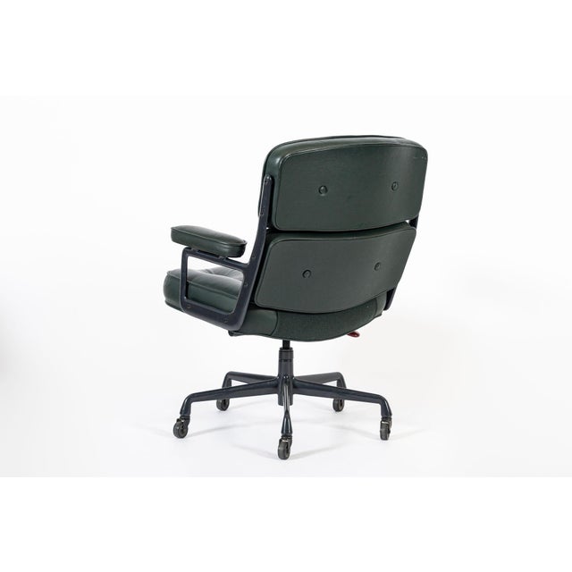 Green Leather Time Life Office Chair by Eames for Herman Miller 1996 For Sale In Detroit - Image 6 of 14