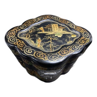 Black Chinese Box Black Lacquered Gilt Painted 1940s For Sale