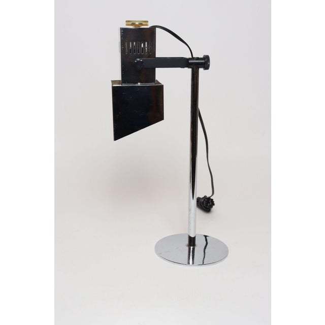 Mid-Century Modern Vintage Koch & Lowy Chrome Adjustable Task / Table Lamp With Articulating Shade For Sale - Image 3 of 17