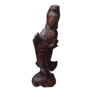 Exquisite Carved Boxwood Guanyin, Goddess of Compassion For Sale
