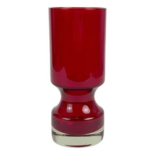 Mid-Century Modern Red Glass Vase from Alsterfors, Sweden, 1960s For Sale