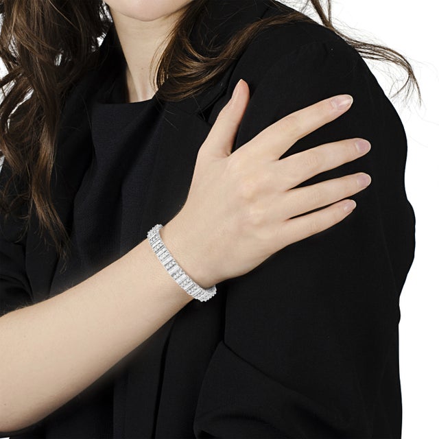 Early 21st Century 14K White Gold 4 7/8 cttw Baguette & Round Brilliant-Cut Diamond Channel- & Prong-Set Tennis Bracele For Sale - Image 5 of 6