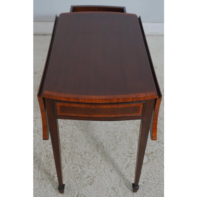 Pair Banded Mahogany Dropleaf Pembroke Lamp Tables For Sale - Image 14 of 18