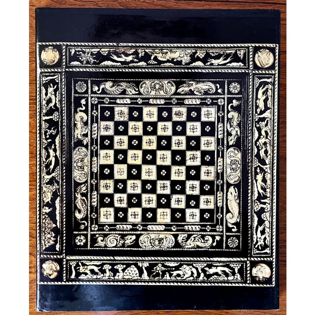 Traditional "The Boardgame Book"-Original Slipcase-1979 For Sale - Image 3 of 3