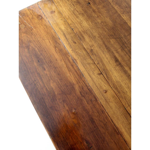 Antique American Country Drop Leaf Table For Sale - Image 15 of 15