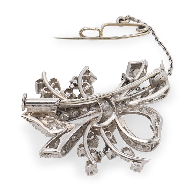 Mid Century 3.00 Carat Diamond Platinum Brooch For Sale - Image 4 of 5