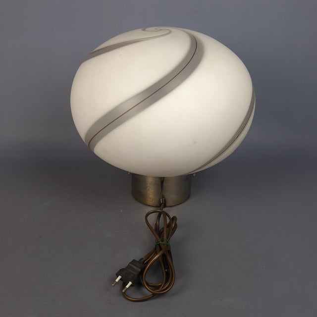 Murano Glass Spiral Table Lamp from Venini, 1970s For Sale - Image 4 of 18