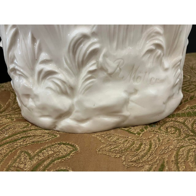 Exquisite Antique KPM Berlin Porcelain Figurine Lady With Fan & Cherub R. Moller For Sale - Image 15 of 17